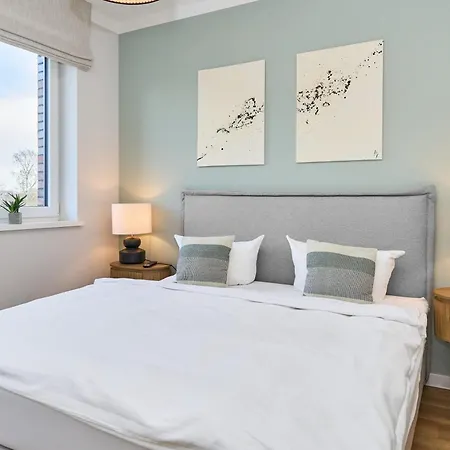 Saltwater House Sail Away