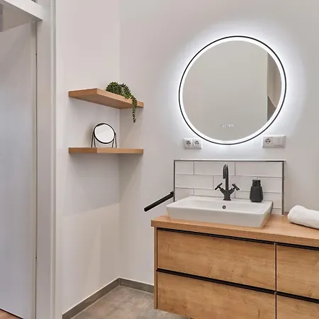 דירה Saltwater House Sail Away